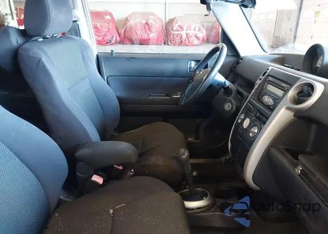 2006 Scion Xb z USA, uszkodzony, nr VIN JTLKT324X64054901